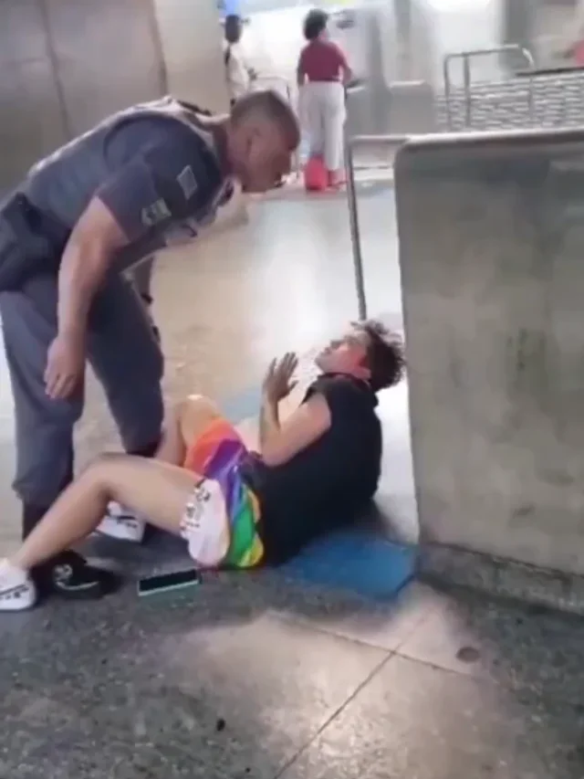 SP: policial dá tapa na cara de mulher no metrô