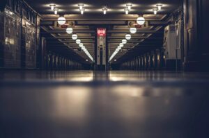 Lendas Urbanas do Metrô Brasileiro: Segredos e Mistérios Subterrâneos