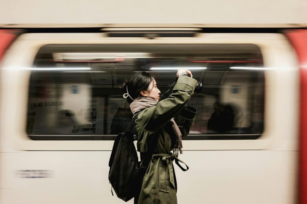 Trem Urbano: Mais que Transporte, um Arquivo Vivo da Cidade