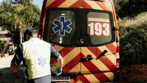 Segurança em Trens: Guia Completo para Imprevistos e Emergências