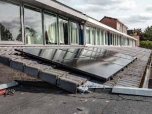 Painéis Solares em Terminais de Ônibus: Economia e Sustentabilidade