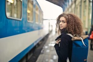 Lendas Urbanas de Trem: O Mistério das Estações Revelado