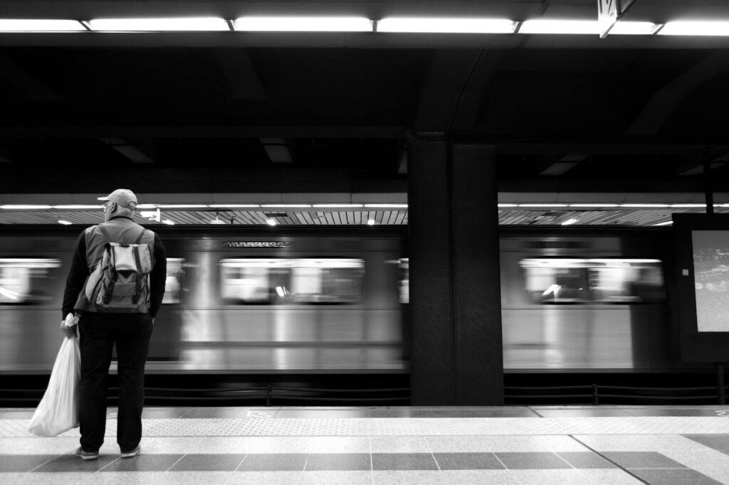 Metrô: Linhas Secretas, Trens Fantasmas e Mistérios Urbanos