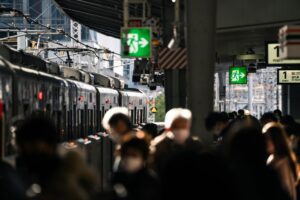Metrô Lotado? Domine o Desembarque Rápido e Ganhe Tempo!